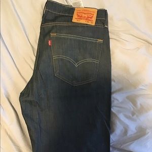 Like new Levi’s 511.